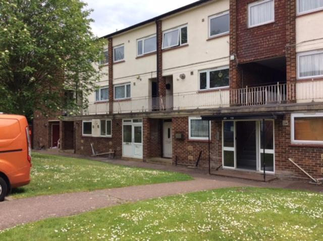 Appartamento Spacious Ground Floor Studio Flat - Easy Access To Stansted Airport, London And Cambridge Bishop's Stortford Esterno foto